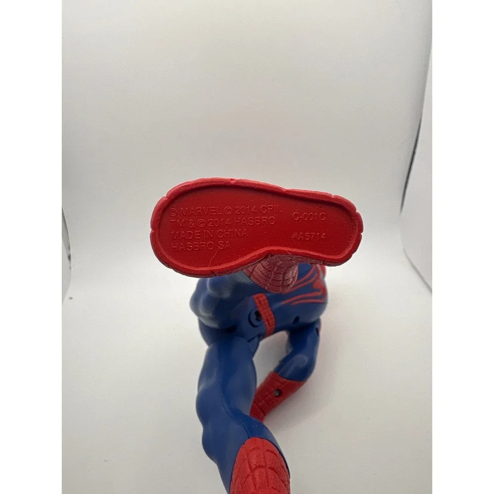Marvel Spider-Man Action Figure 12 Inch Red Blue Articulated Toy Titan Hero